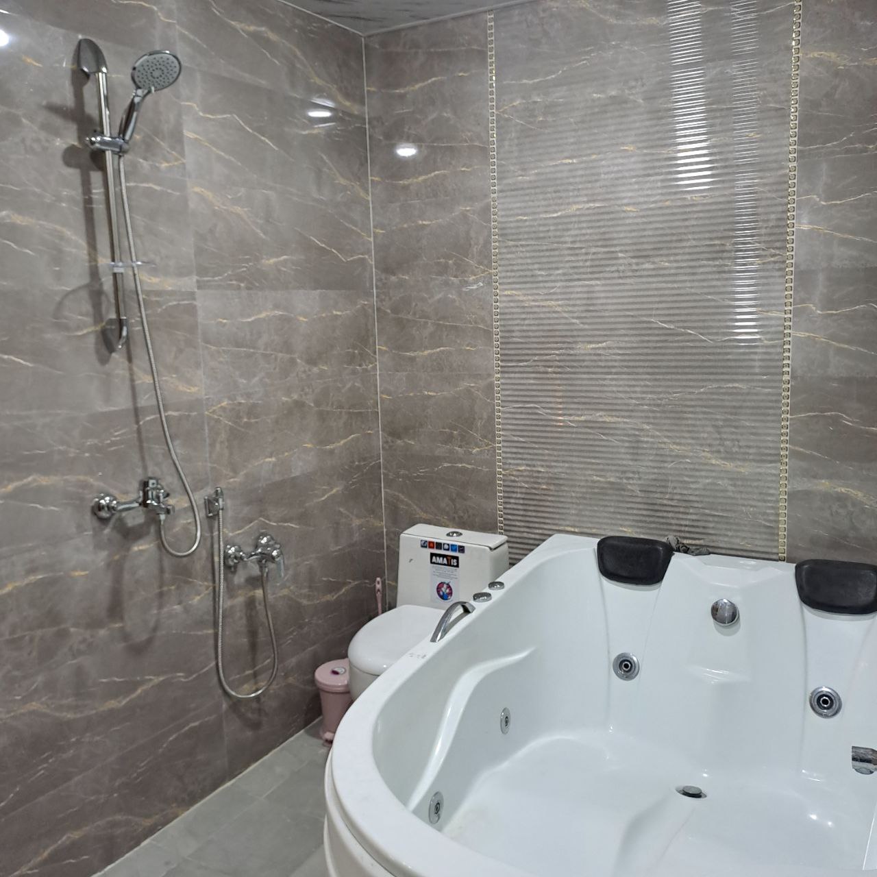 اجاره ویلا سه خوابه  کوهستانی رودبار - تصویر 1