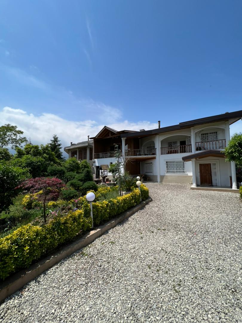 اجاره ویلا چهار خوابه استخردار جنگلی تنکابن - ویلا جنگلی در تنکابن