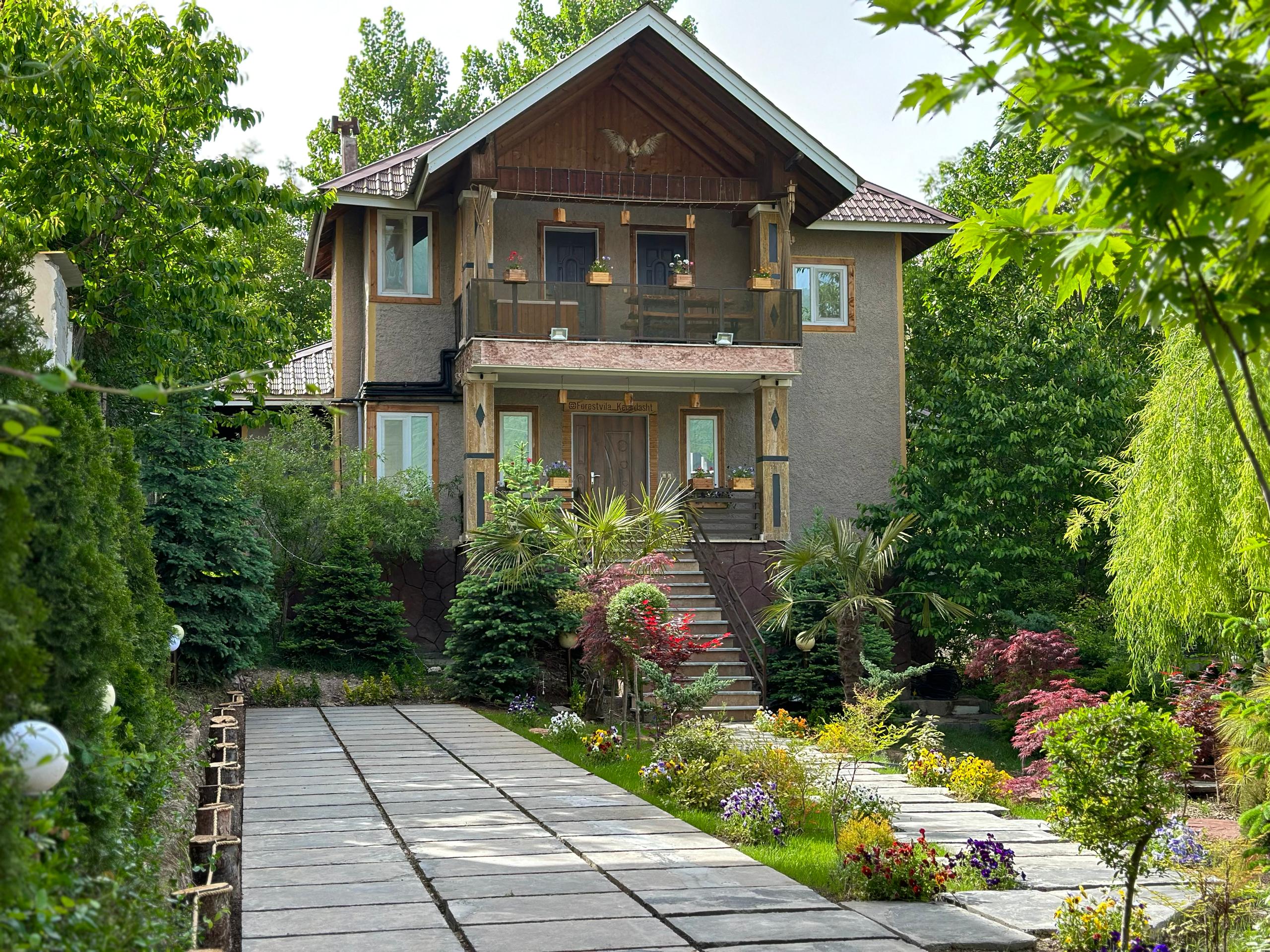 اجاره ویلا دو خوابه  جنگلی کلاردشت - ویلا جنگلی در کلاردشت