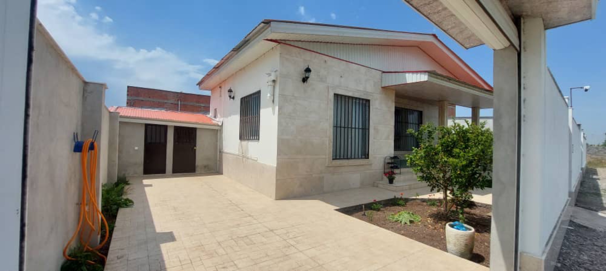 اجاره ویلا یک خوابه  شهری آمل - ویلا شهری در آمل