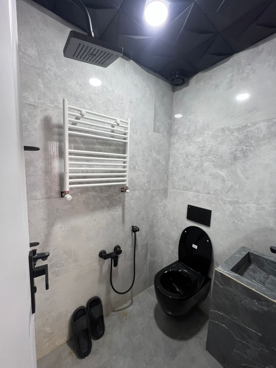 اجاره ویلا سه خوابه استخردار ساحلی بندرانزلی - تصویر 3