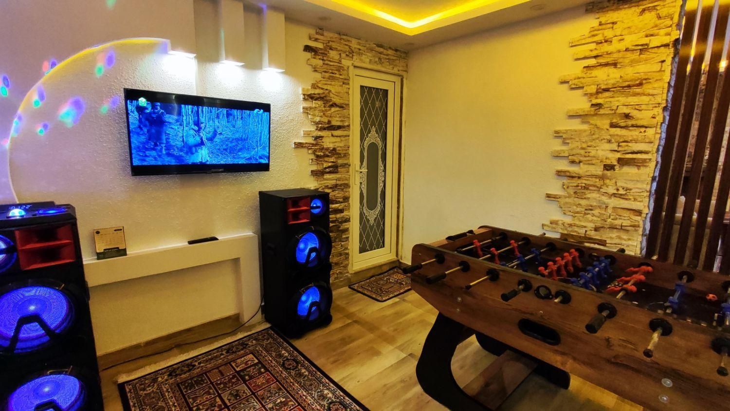 اجاره ویلا دو خوابه استخردار ساحلی بندرانزلی