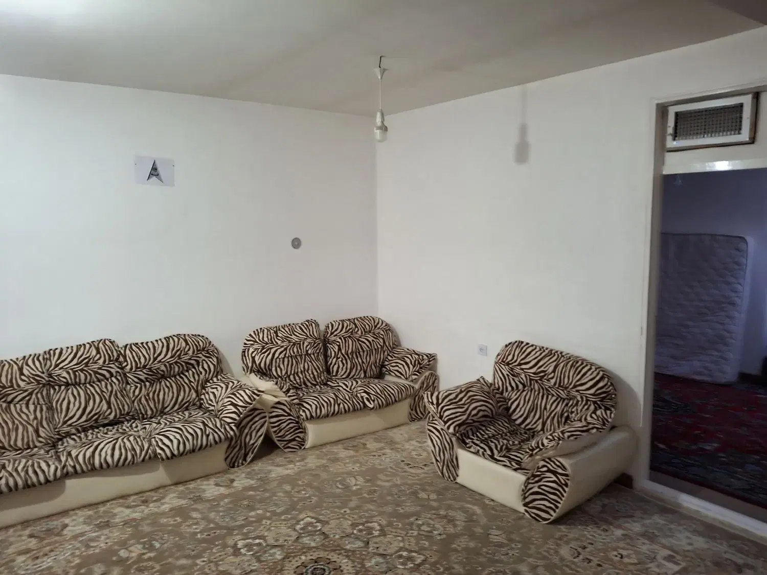 اجاره سوئیت دو خوابه  شهری همدان