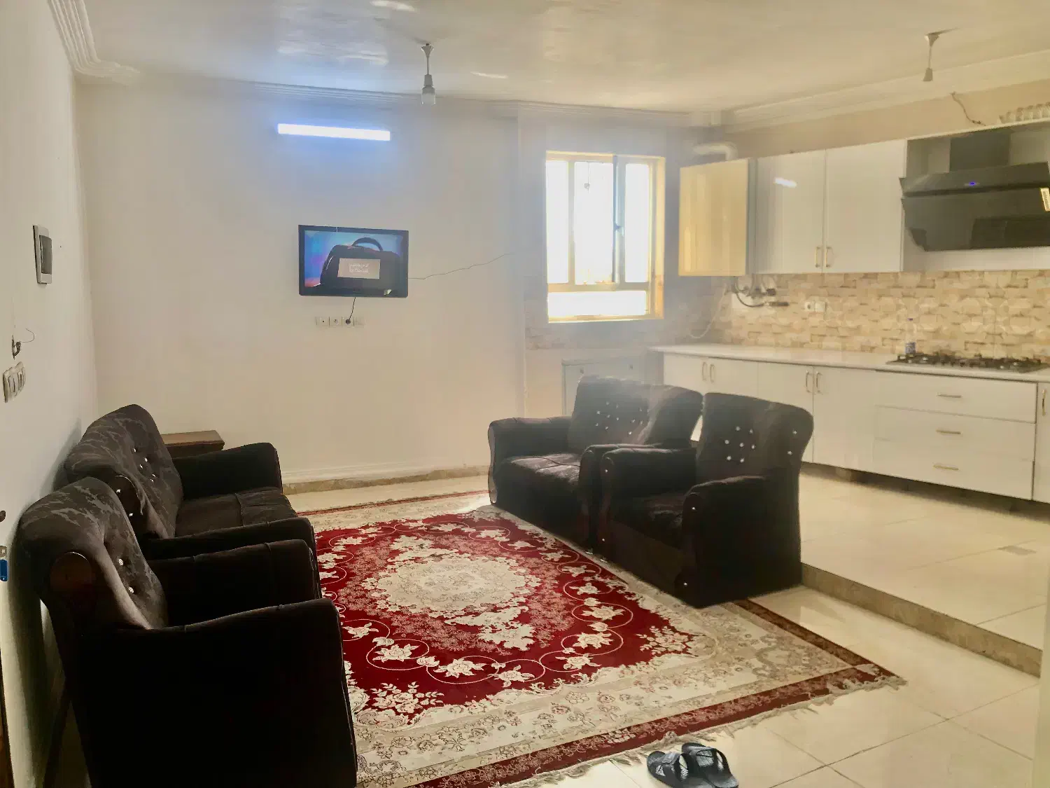 اجاره سوئیت دو خوابه  شهری زاهدان